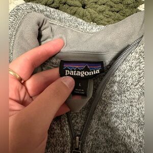 Women’s Patagonia quarter zip